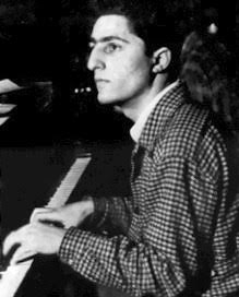 Profile Picture of Dodo Marmarosaon Wikipedia