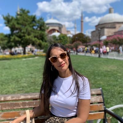 Profile Picture of Andrea Stephens (@annie_lambert) on Twitter