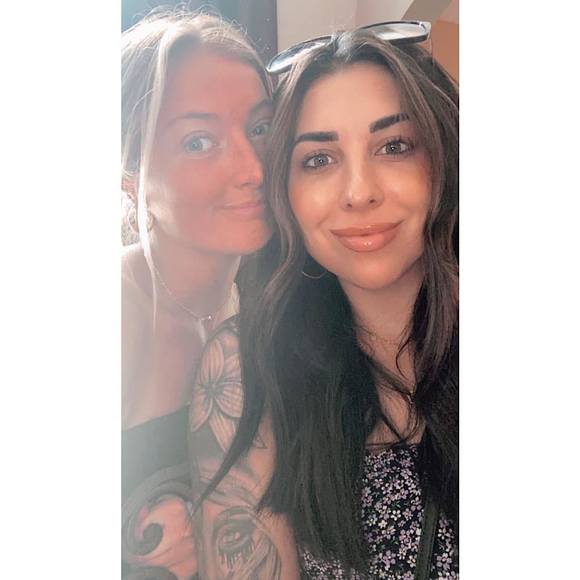 Profile Picture of Claudia Bradley (@16bradleyc0709) on Poshmark