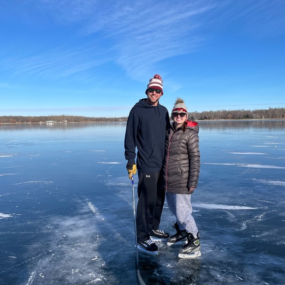 Profile Picture of Jessica Sustad (@jessthor) on Poshmark