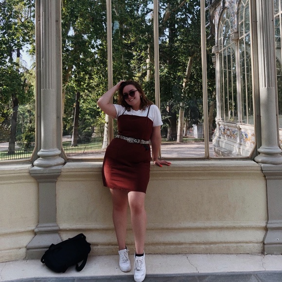 Profile Picture of Jasmyn Ashton autieri (@jasmynashton) on Poshmark