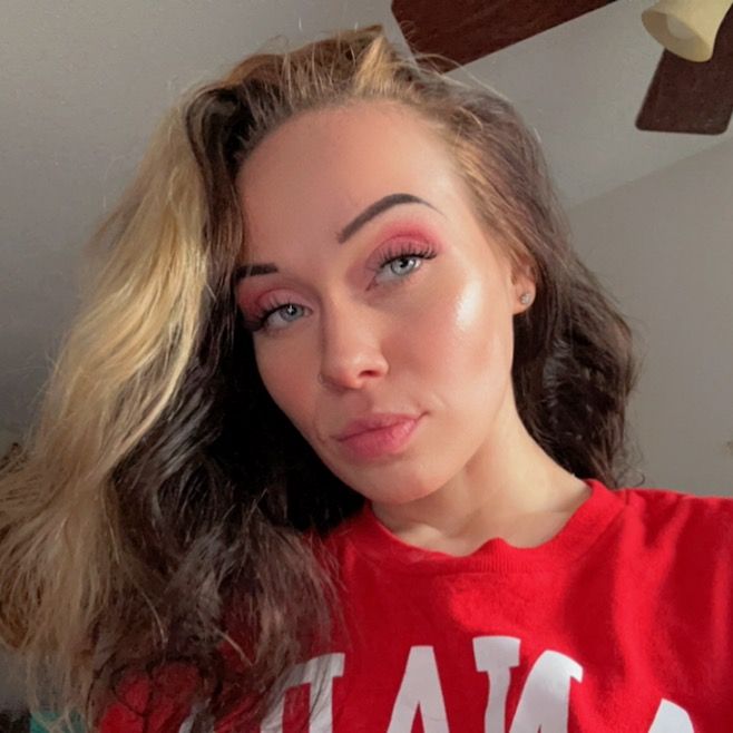 Profile Picture of Amanda Frider (@_rosebuddds) on Tiktok