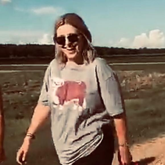 Profile Picture of Kaylee Casey (@kaycattlee) on Poshmark