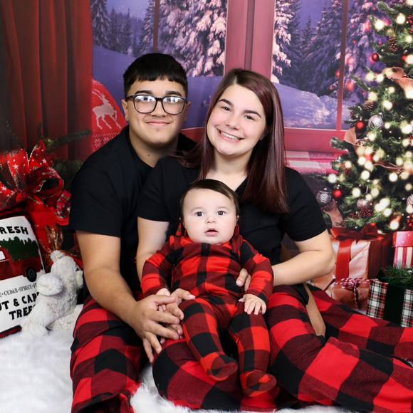 Profile Picture of Justin Arbona (@justinarbona) on Poshmark