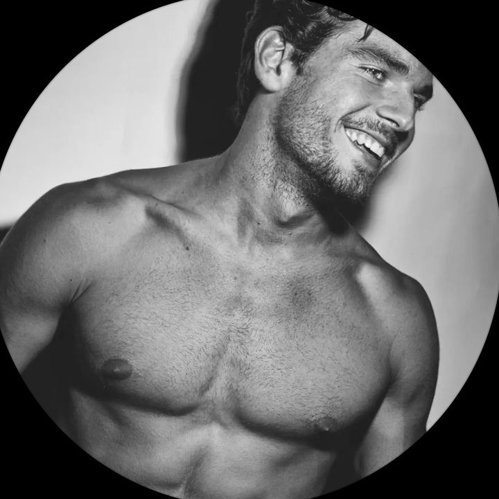 Profile Picture of Emilio Alcaraz (@emilio_alcaraz72) on Tiktok