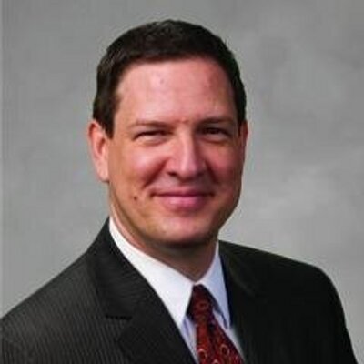 Profile Picture of Doug McKay (@dm_esq) on Twitter