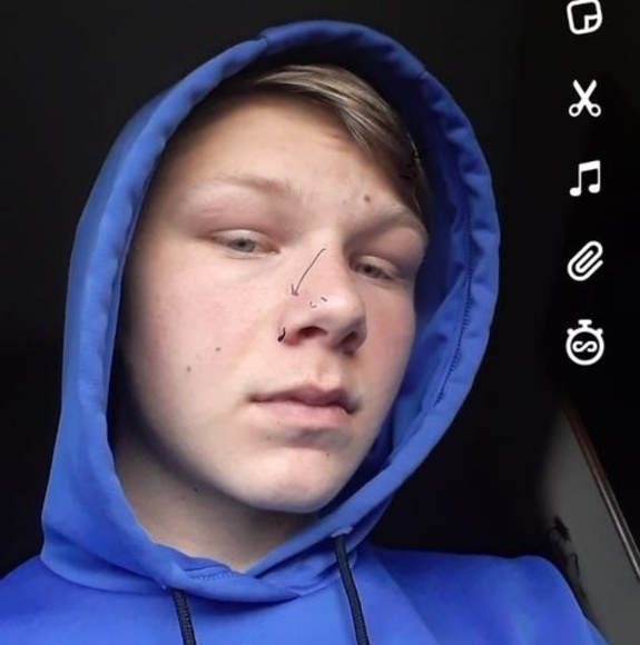 Profile Picture of Zachary Krause (@zacharyk2005) on Poshmark