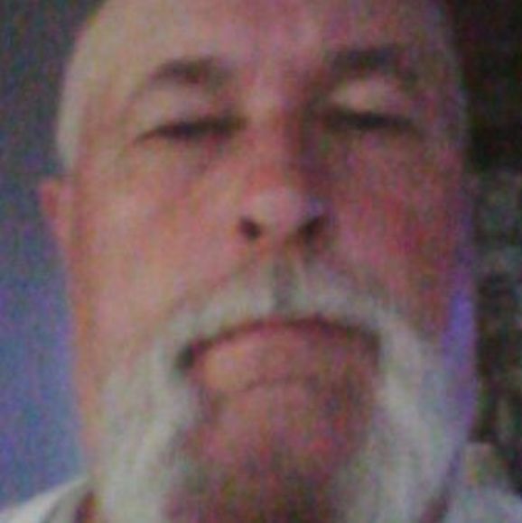 Profile Picture of Steve Cruse (@stevecruse) on Poshmark