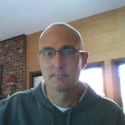 Profile Picture of Howard L. Rhyne (@HLRthree) on Twitter