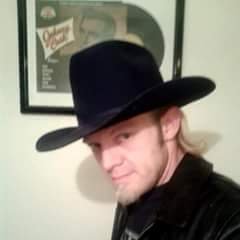 Profile Picture of David Marlin (@knightinsteel) on Twitter