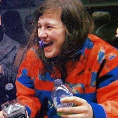 Profile Picture of Michelle (@michelle_monzer) on Twitter