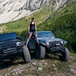 Profile Picture of Christine Grinder (@arcticbluejeep) on Instagram