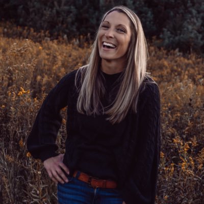 Profile Picture of Annie Crabtree (@anniecrab83) on Twitter