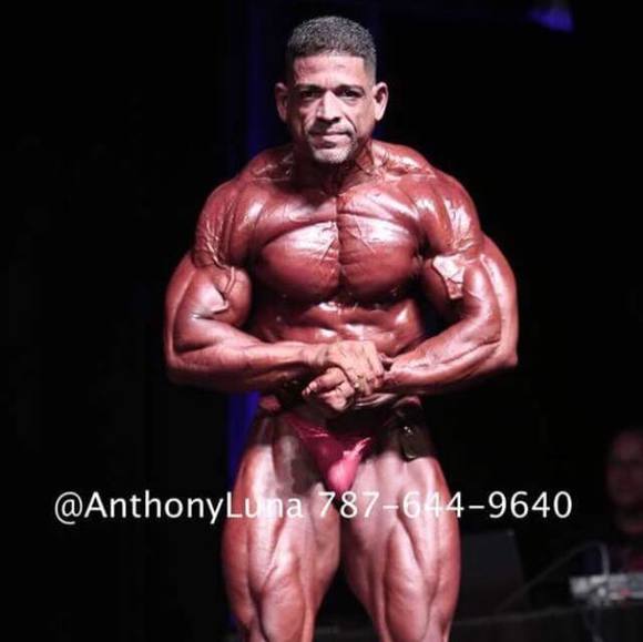 Profile Picture of Luis a Serrano serrano (@wuiwuiserrano) on Poshmark