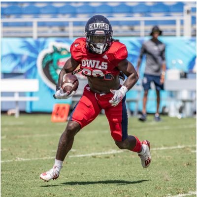 Profile Picture of James Charles #2⃣8⃣ (@@James_RNS) on Twitter