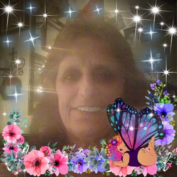 Profile Picture of Gail Hicks (@gailhicks8414) on Poshmark