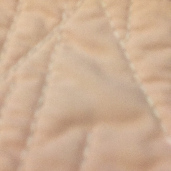 Profile Picture of Zoie Deschane (@zoiescloset842) on Poshmark