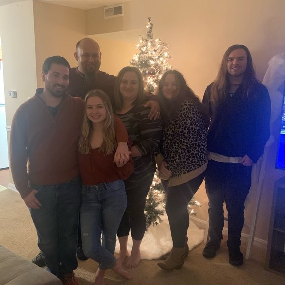 Profile Picture of Lindsay Case (@casefamily01) on Poshmark