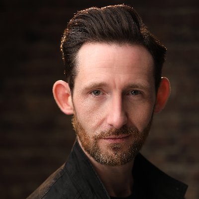 Profile Picture of Roy McGregor (@ActingRoy) on Twitter