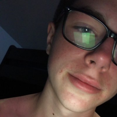 Profile Picture of Zac (@ZacharyPickens2) on Twitter
