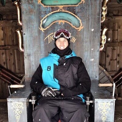 Profile Picture of Daniel Antell (@swanttee) on Twitter