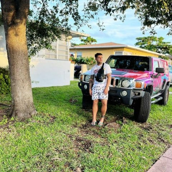 Cristofer Cruz diaz - Poshmark Profile Picture of Cristofer Cruz diaz (@cristofercruzdi) on Poshmark