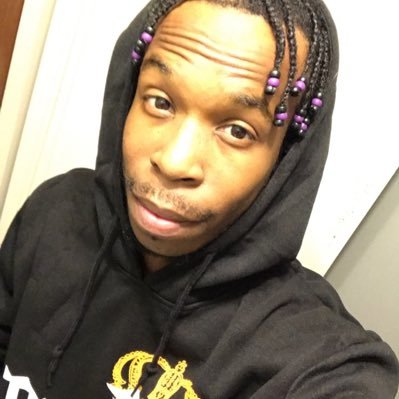 Profile Picture of ⭐ SEBASTIAN BROWN⭐ (@sbeezy_lazosdad) on Twitter