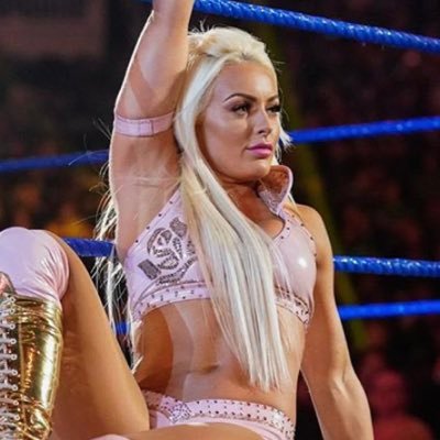 Profile Picture of ‘𝑳𝒊𝒍 𝑺𝒕𝒓𝒂𝒕𝒖𝒔. ┊ Not @WWE_MandyRose. (@RoseNamedDesire) on Twitter