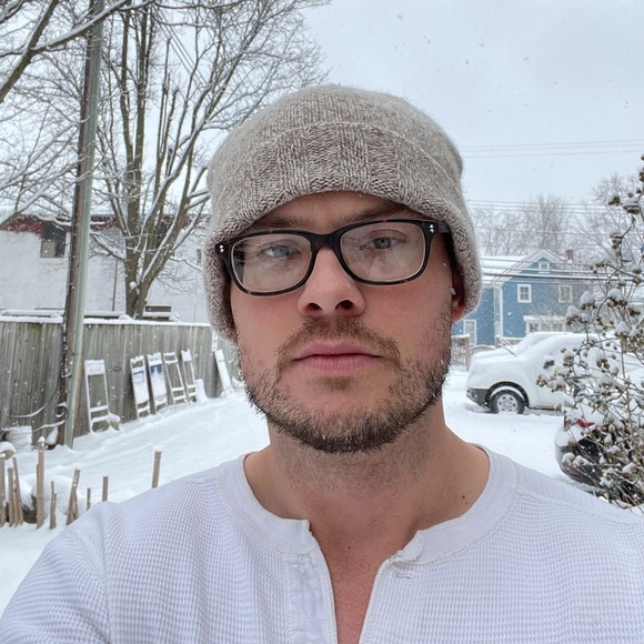 Profile Picture of Jesse Humeas (@jteam1) on Poshmark