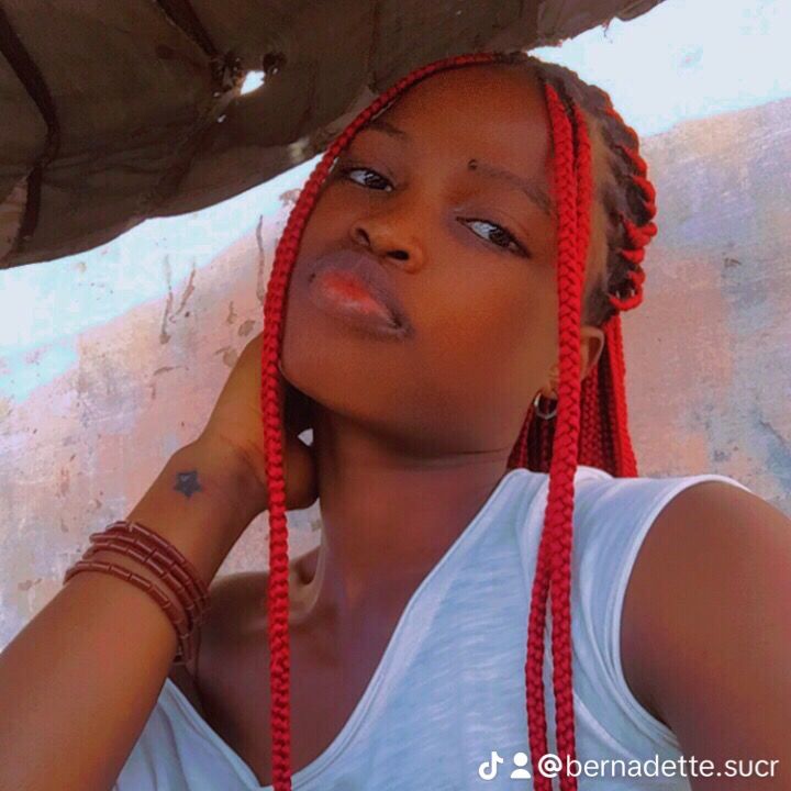 Profile Picture of bernadette sucré🥰 (@bernadette.sucr) on Tiktok