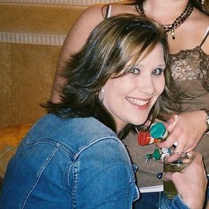 Profile Picture of Melissa Stapleton (@brideonamission) on Myspace