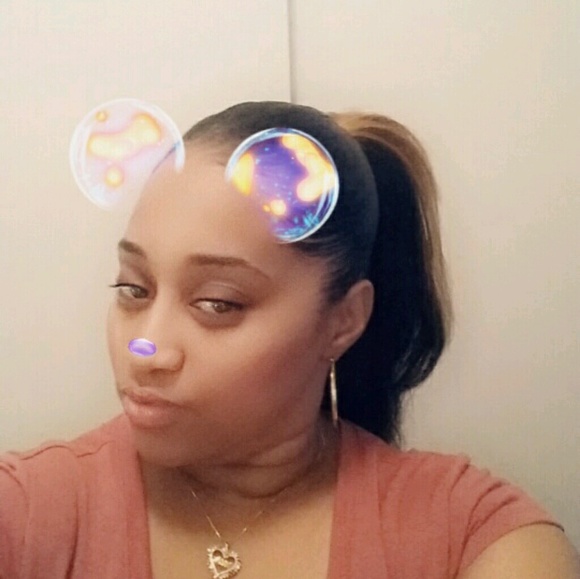 Profile Picture of Candice Pulliam (@cpulliam28) on Poshmark