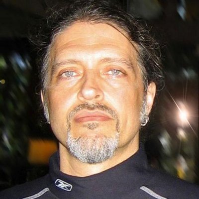 Profile Picture of Doug Stevens (@flyboygraphics) on Twitter