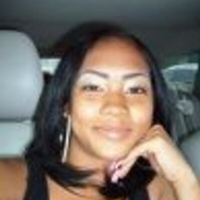 Profile Picture of Jasmine Guillory (@yellafinehoney) on Twitter