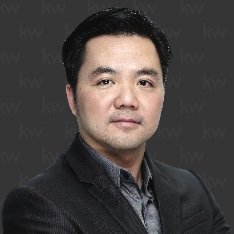 Profile Picture of Tuan (Ricky) Huynh (@tuanSAhuynh) on Twitter