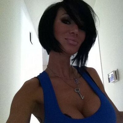 Profile Picture of Tracy Mulcahy (@FilthyGawguss) on Twitter