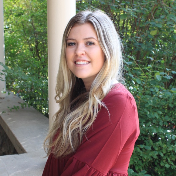 Jacey Smith - Poshmark Profile Picture of Jacey Smith (@jaceysmith111) on Poshmark