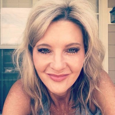 Profile Photo of Freedom-Fighting Mom  🦅 🇺🇸 (@BarlowKimberlyA) on Twitter