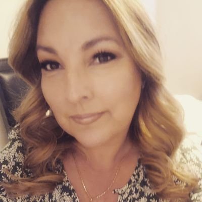 Profile Picture of Denise Benavidez (@rita_benavidez) on Twitter