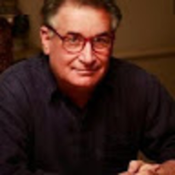 Profile Picture of Michael Margolis (@reachmgm) on Poshmark