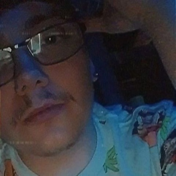 Profile Picture of Caleb Green (@calebgreen695) on Poshmark