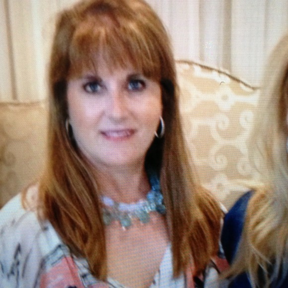 Profile Picture of Pamela Krick (@prk1956) on Poshmark