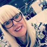 Profile Picture of Julie Bellinger Gibb (@gorgeousprhair) on Instagram