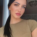Profile Picture of Laura Kálmán (@lauraakalman) on Instagram