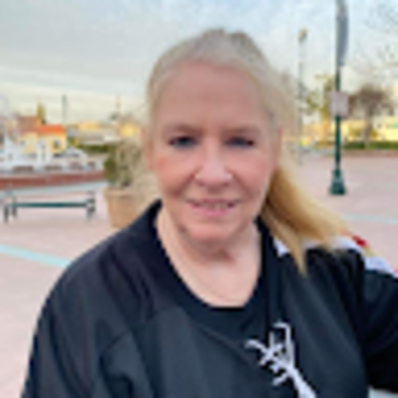 Barbara Filler- lingenfelter - Poshmark Profile Picture of Barbara Filler- lingenfelter (@lingenfelterbar) on Poshmark