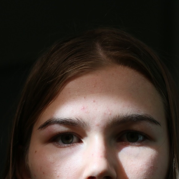 Profile Picture of Hailey Sonnett (@haileysonnett8) on Poshmark