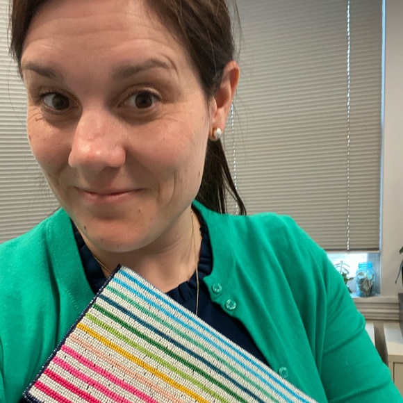 Profile Picture of Laura Heemer (@lauraheemer) on Poshmark