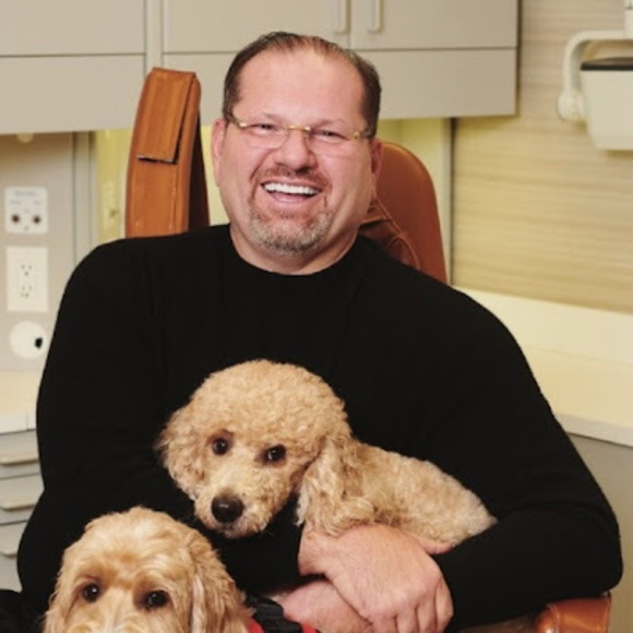 Profile Picture of Christ Theodorou (@cbt39) on Poshmark