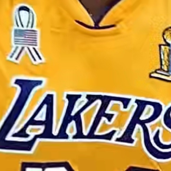 Profile Picture of Joshua Ridley (@jridley0728) on Poshmark