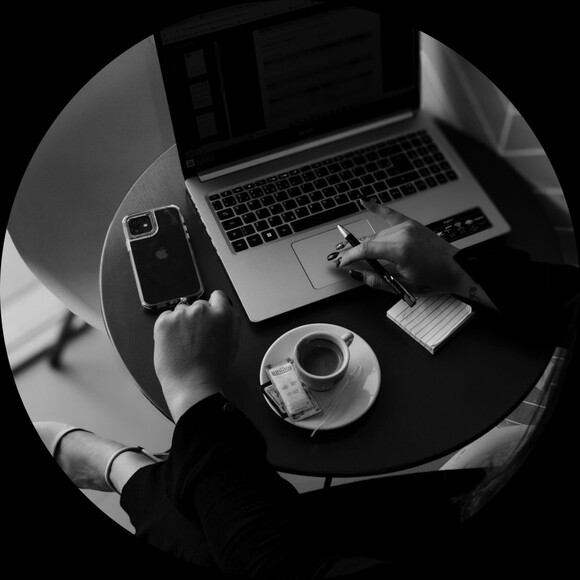 Profile Picture of Bloome Bloome (@bloome05) on Poshmark